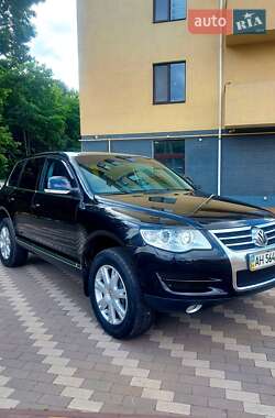 Внедорожник / Кроссовер Volkswagen Touareg 2007 в 