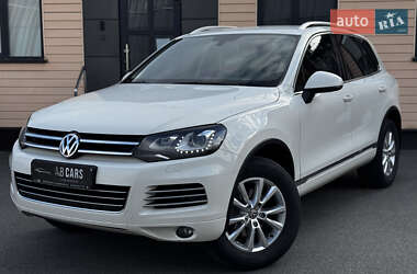 Позашляховик / Кросовер Volkswagen Touareg 2011 в Києві
