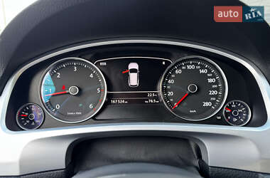 Внедорожник / Кроссовер Volkswagen Touareg 2011 в 