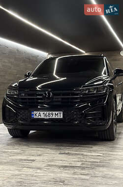 Внедорожник / Кроссовер Volkswagen Touareg 2024 в Кривом Роге