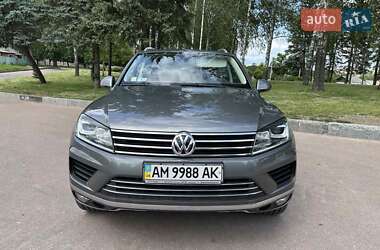 Внедорожник / Кроссовер Volkswagen Touareg 2017 в Житомире