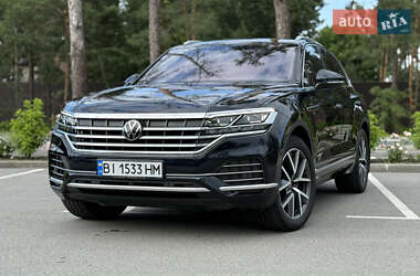 Внедорожник / Кроссовер Volkswagen Touareg 2022 в Киеве