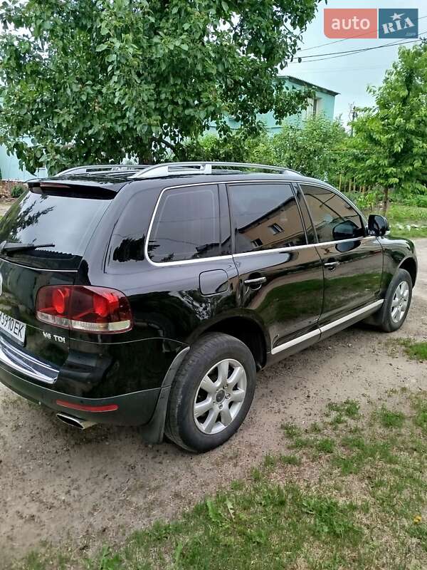 Позашляховик / Кросовер Volkswagen Touareg 2009 в Путивлі