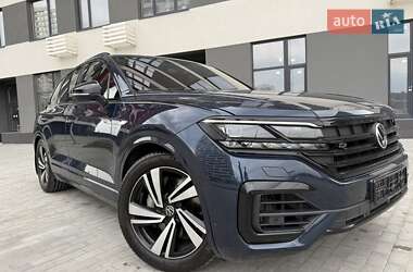 Внедорожник / Кроссовер Volkswagen Touareg 2023 в Киеве