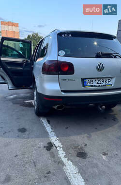Позашляховик / Кросовер Volkswagen Touareg 2009 в 