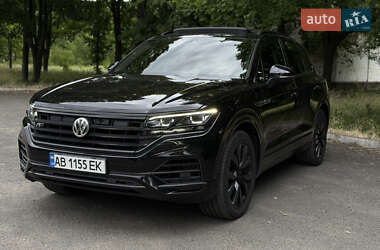 Позашляховик / Кросовер Volkswagen Touareg 2018 в Гайвороні