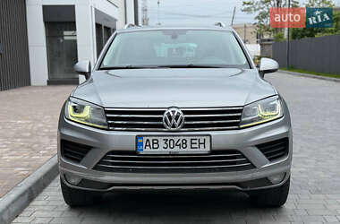 Внедорожник / Кроссовер Volkswagen Touareg 2015 в Виннице
