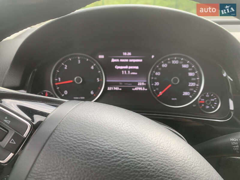 Позашляховик / Кросовер Volkswagen Touareg 2013 в Рівному фото 29 Позашляховик / Кросовер Volkswagen Touareg 2013 в Рівному