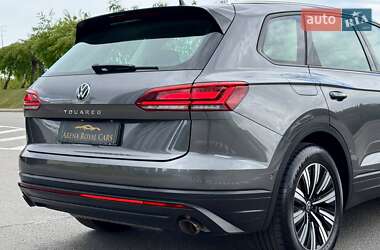 Внедорожник / Кроссовер Volkswagen Touareg 2021 в 