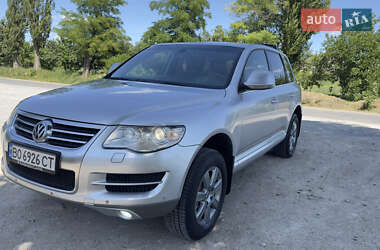 Позашляховик / Кросовер Volkswagen Touareg 2007 в Новій Ушиці