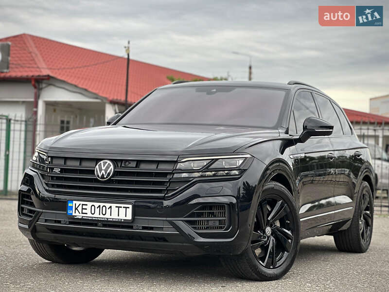 Внедорожник / Кроссовер Volkswagen Touareg 2020 в Киеве