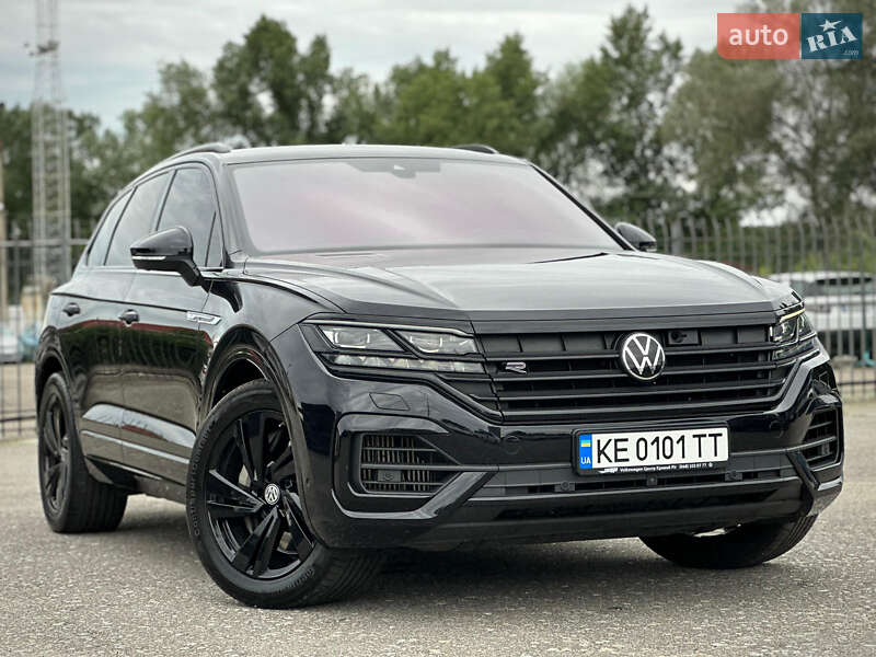 Внедорожник / Кроссовер Volkswagen Touareg 2020 в Киеве