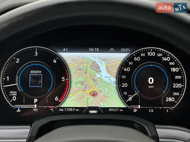 Внедорожник / Кроссовер Volkswagen Touareg 2020 в Киеве