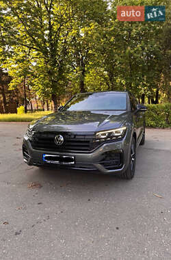Внедорожник / Кроссовер Volkswagen Touareg 2023 в Кривом Роге