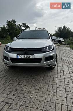 Позашляховик / Кросовер Volkswagen Touareg 2010 в Краматорську