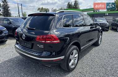 Позашляховик / Кросовер Volkswagen Touareg 2015 в 