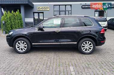Внедорожник / Кроссовер Volkswagen Touareg 2013 в 