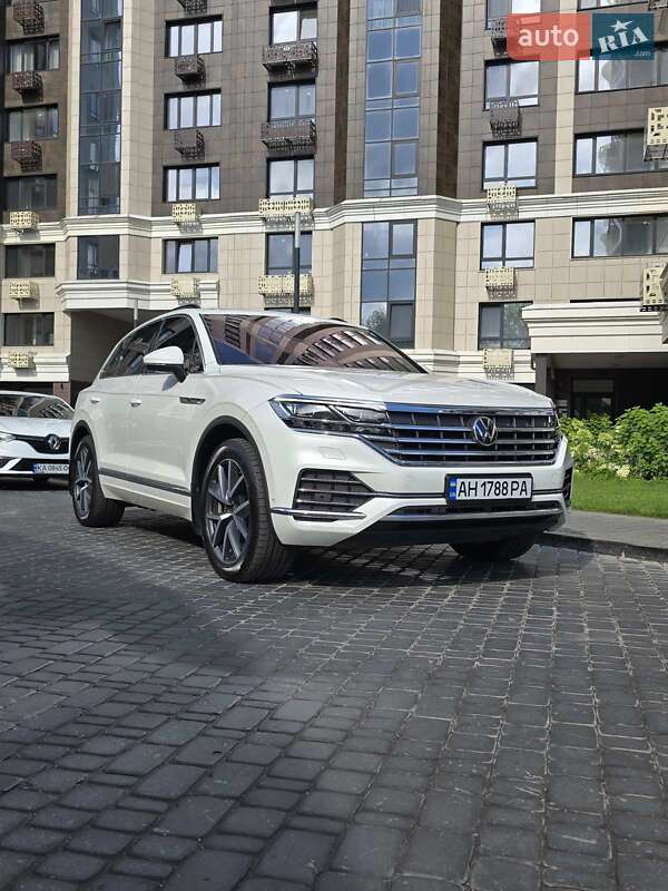 Volkswagen Touareg 2021
