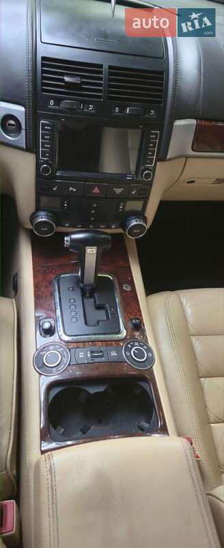 Позашляховик / Кросовер Volkswagen Touareg 2006 в Києві фото 6 Позашляховик / Кросовер Volkswagen Touareg 2006 в Києві