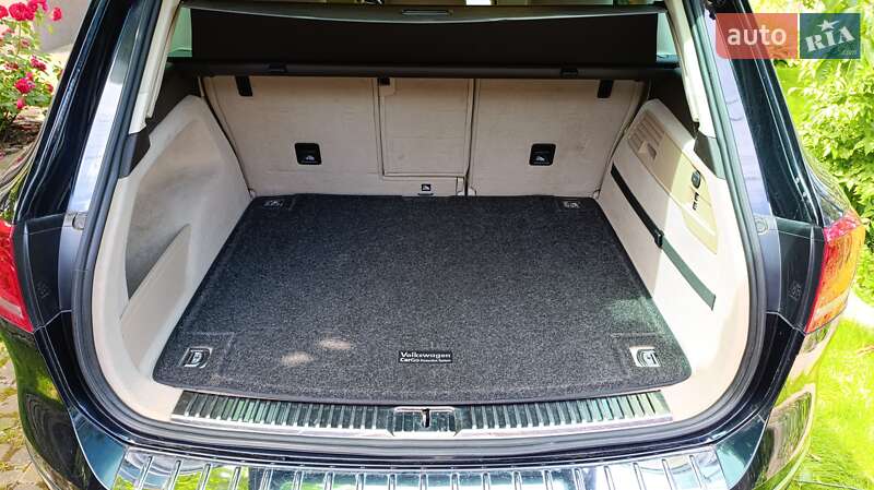Внедорожник / Кроссовер Volkswagen Touareg 2014 в Киеве фото 29 Внедорожник / Кроссовер Volkswagen Touareg 2014 в Киеве