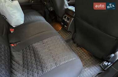Позашляховик / Кросовер Volkswagen Touareg 2003 в 
