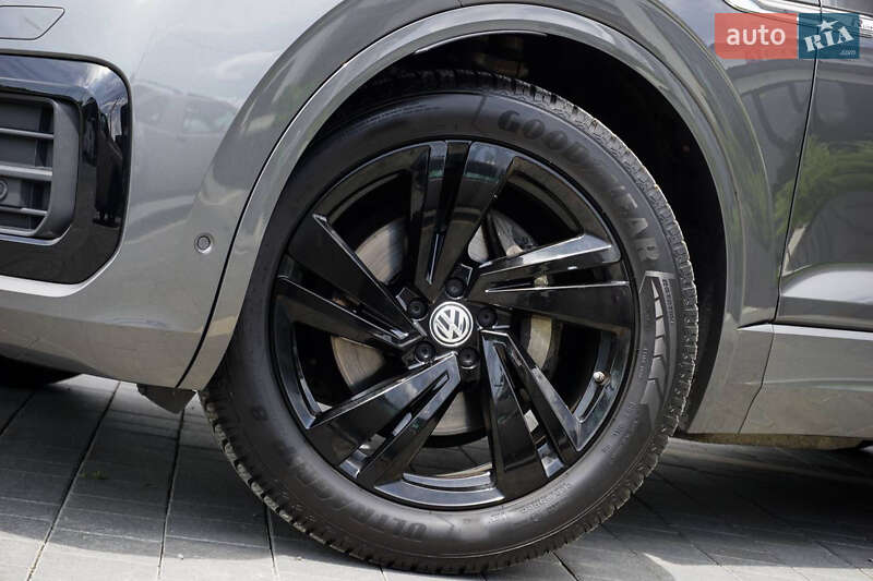 Позашляховик / Кросовер Volkswagen Touareg 2020 в Ужгороді фото 9 Позашляховик / Кросовер Volkswagen Touareg 2020 в Ужгороді