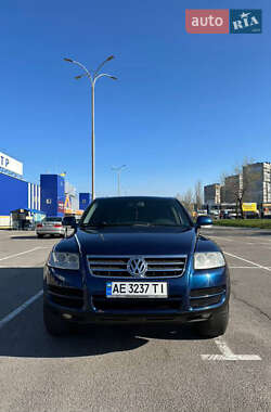 Позашляховик / Кросовер Volkswagen Touareg 2003 в 