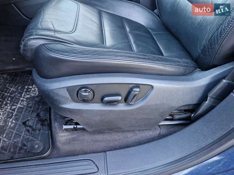 Позашляховик / Кросовер Volkswagen Touareg 2013 в Тернополі фото 24 Позашляховик / Кросовер Volkswagen Touareg 2013 в Тернополі