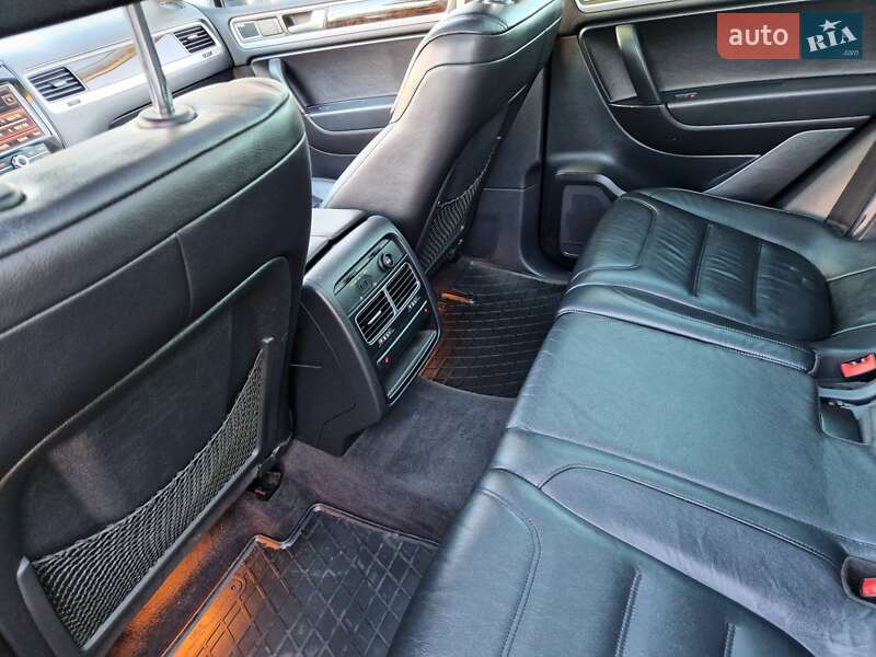 Позашляховик / Кросовер Volkswagen Touareg 2013 в Тернополі фото 27 Позашляховик / Кросовер Volkswagen Touareg 2013 в Тернополі