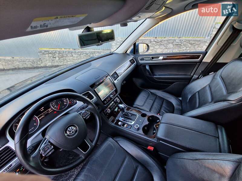Позашляховик / Кросовер Volkswagen Touareg 2013 в Тернополі фото 30 Позашляховик / Кросовер Volkswagen Touareg 2013 в Тернополі