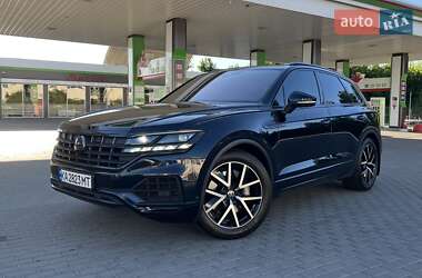 Внедорожник / Кроссовер Volkswagen Touareg 2020 в Житомире