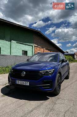 Позашляховик / Кросовер Volkswagen Touareg 2021 в Чернігові