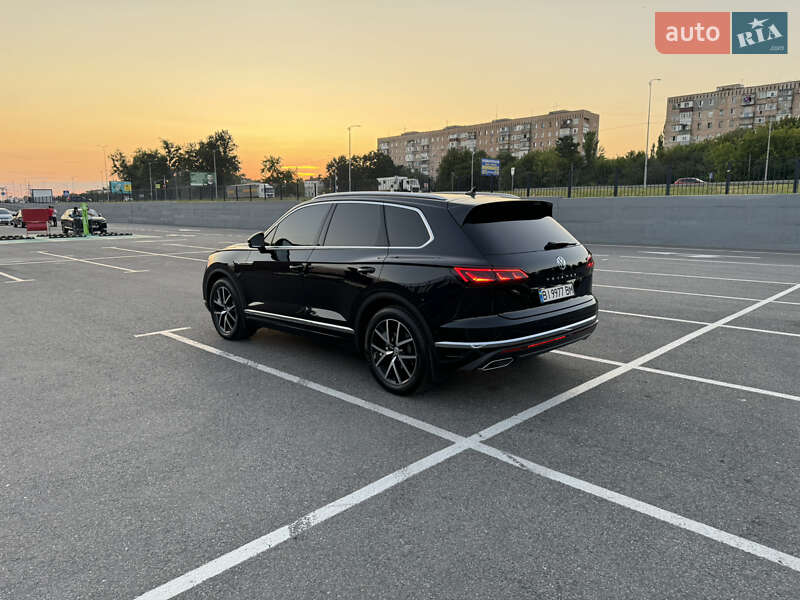 Внедорожник / Кроссовер Volkswagen Touareg 2019 в Полтаве фото 10 Внедорожник / Кроссовер Volkswagen Touareg 2019 в Полтаве