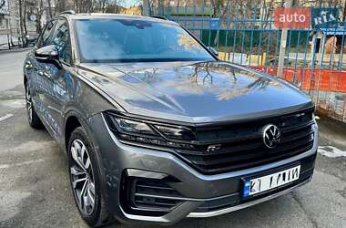 Позашляховик / Кросовер Volkswagen Touareg 2020 в Дніпрі