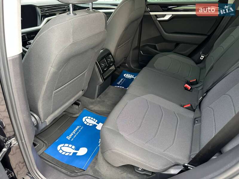Позашляховик / Кросовер Volkswagen Touareg 2018 в Чернівцях фото 17 Позашляховик / Кросовер Volkswagen Touareg 2018 в Чернівцях