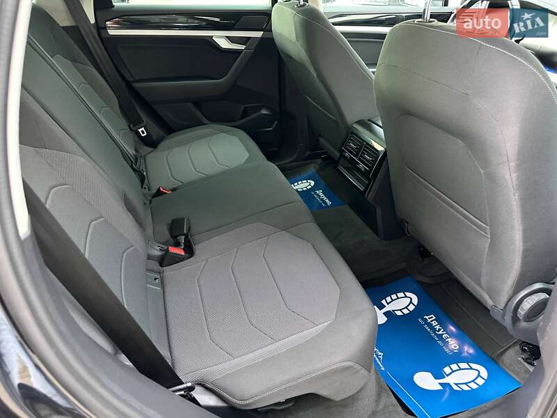 Позашляховик / Кросовер Volkswagen Touareg 2018 в Чернівцях фото 21 Позашляховик / Кросовер Volkswagen Touareg 2018 в Чернівцях