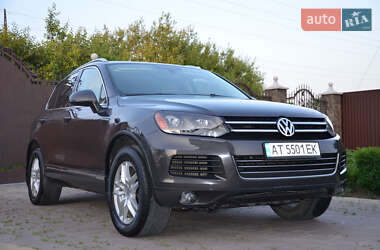 Внедорожник / Кроссовер Volkswagen Touareg 2012 в 