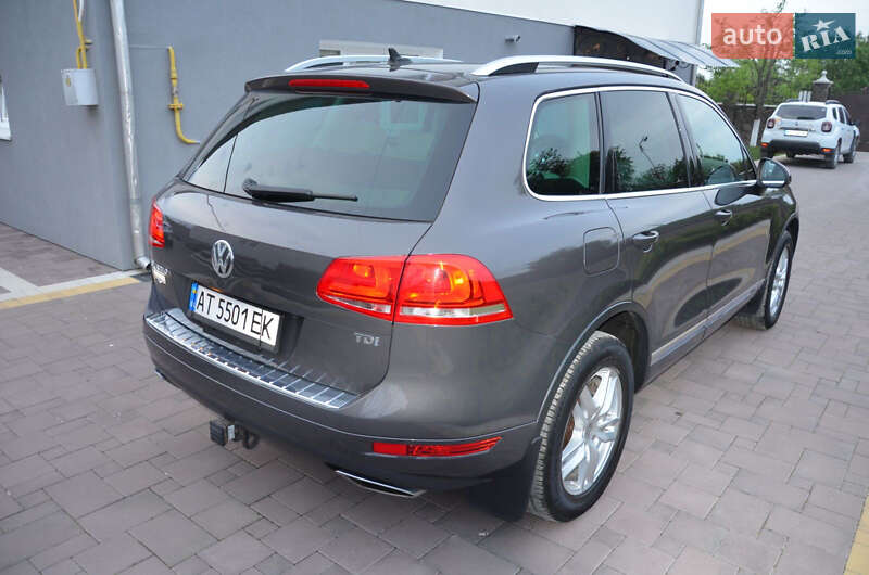 Позашляховик / Кросовер Volkswagen Touareg 2012 в Богородчанах