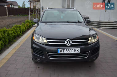 Внедорожник / Кроссовер Volkswagen Touareg 2012 в 