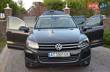 Внедорожник / Кроссовер Volkswagen Touareg 2012 в 