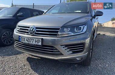 Позашляховик / Кросовер Volkswagen Touareg 2017 в Хмельницькому