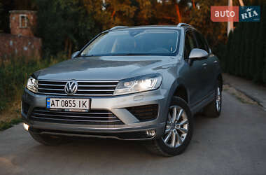 Внедорожник / Кроссовер Volkswagen Touareg 2017 в 