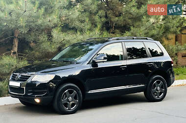 Внедорожник / Кроссовер Volkswagen Touareg 2009 в Днепре