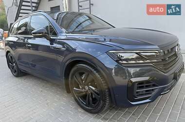 Внедорожник / Кроссовер Volkswagen Touareg 2023 в Киеве