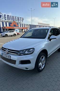 Позашляховик / Кросовер Volkswagen Touareg 2013 в Ковелі