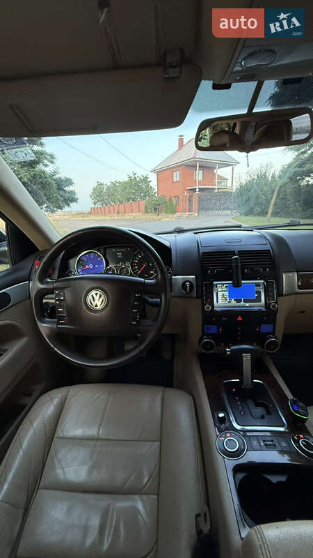 Внедорожник / Кроссовер Volkswagen Touareg 2007 в Татарбунарах