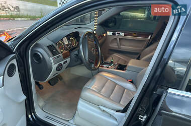 Внедорожник / Кроссовер Volkswagen Touareg 2006 в 