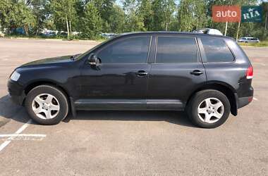 Внедорожник / Кроссовер Volkswagen Touareg 2005 в 
