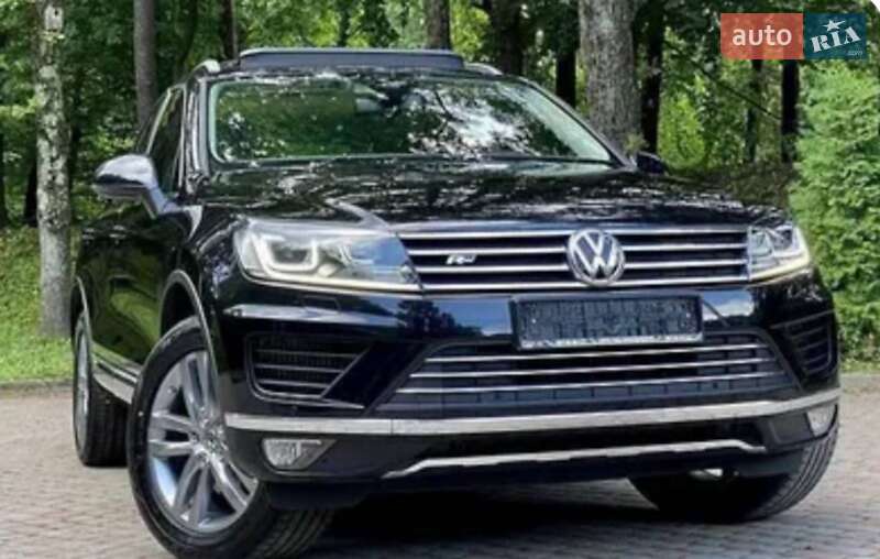 Внедорожник / Кроссовер Volkswagen Touareg 2015 в Ивано-Франковске