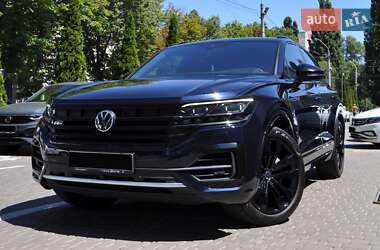 Позашляховик / Кросовер Volkswagen Touareg 2020 в Одесі